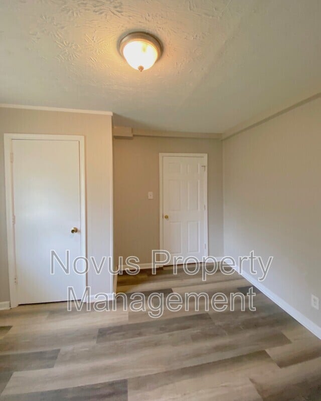 Building Photo - 6501 Elsie St