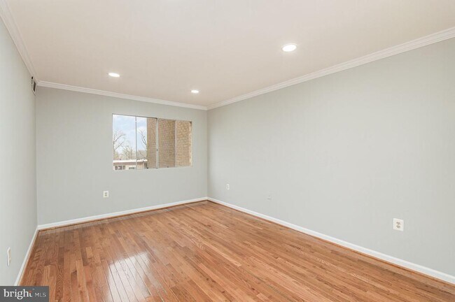 Building Photo - 12703 Dara Dr