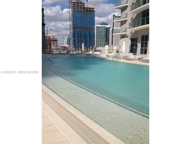 Building Photo - 1100 S Miami Ave