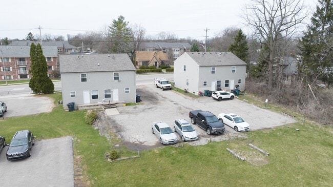 Building Photo - 925 Burcham Dr