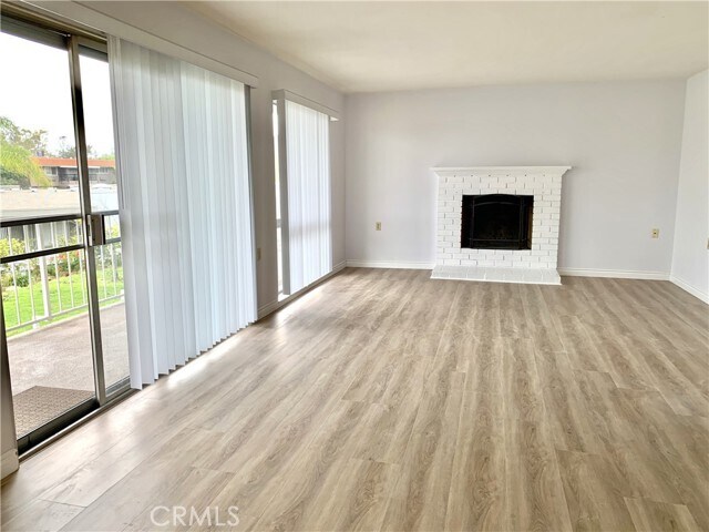 Building Photo - 2286 Via Puerta
