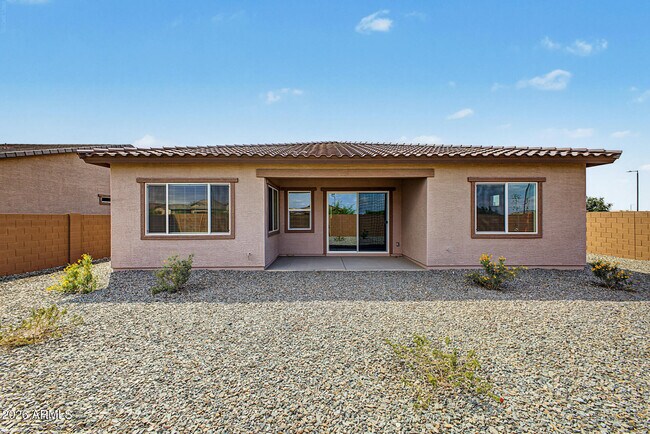 Building Photo - 9654 W Mitchell Dr