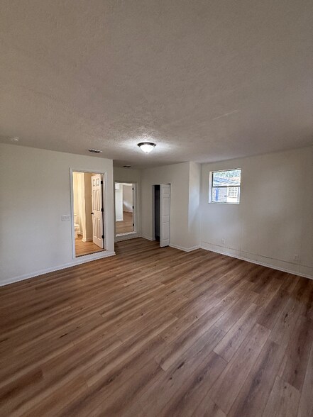 Building Photo - 1675 Winthrop St