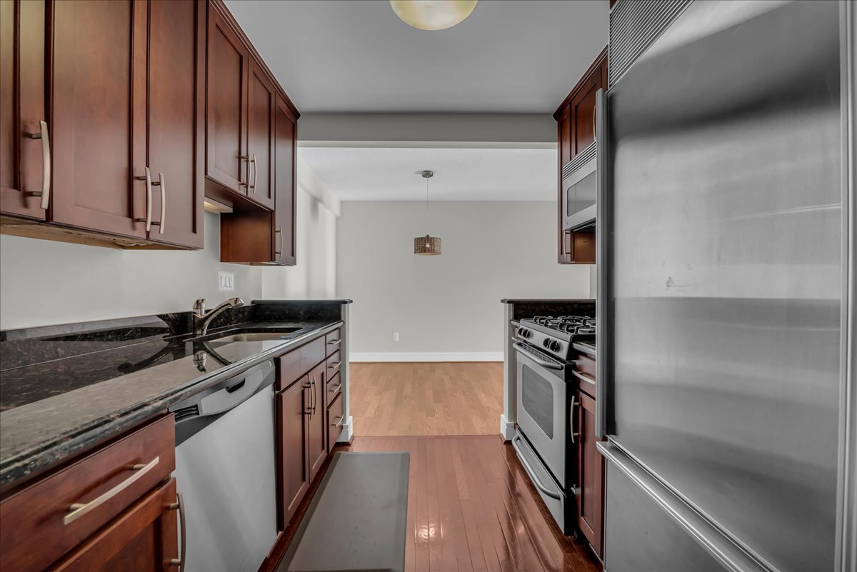 Building Photo - 411 S Old Woodward Ave