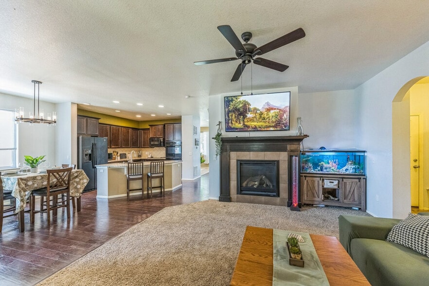 Building Photo - 5153 Chicory Cir