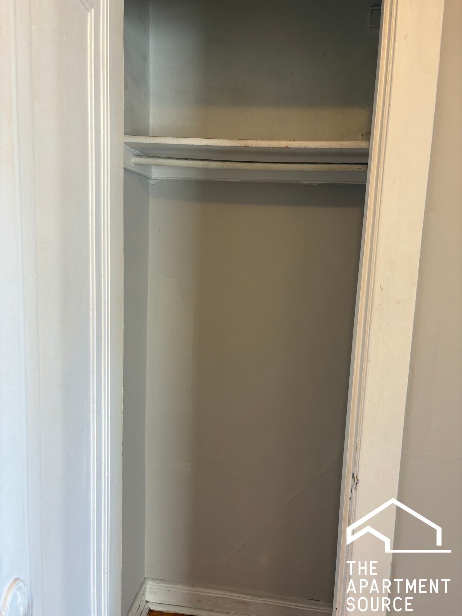 Building Photo - 3003 N Racine Ave