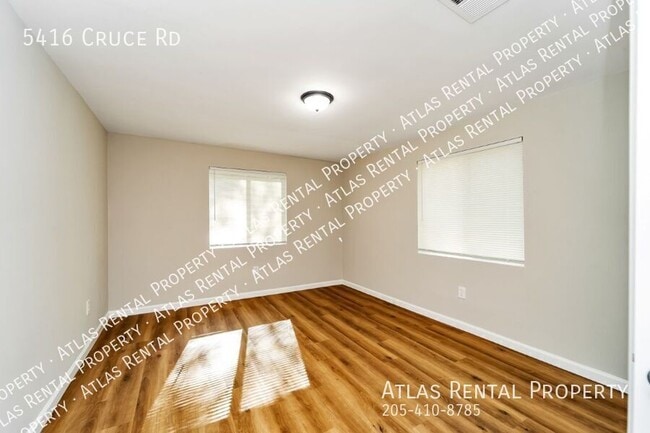 Building Photo - 5416 Cruce Rd