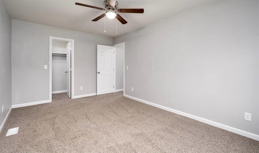 Building Photo - 2020 Grosbear Ln