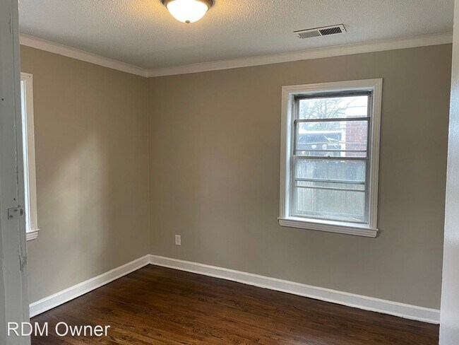 Building Photo - 3 br, 1 bath House - 4280 Emily Ave.