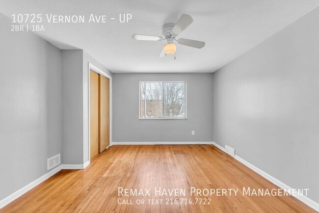 Building Photo - 10725 Vernon Ave