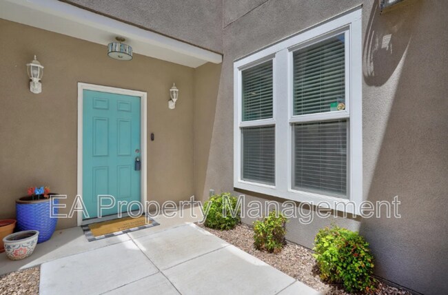 Building Photo - 1419 Coal Ave SW