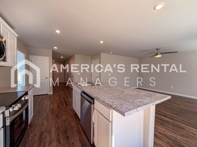 Building Photo - New Construction Townhouse Available for R...