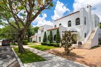 Building Photo - 59 NE 42nd St