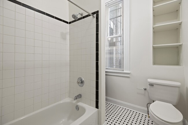 Building Photo - 2245 Eutaw Pl