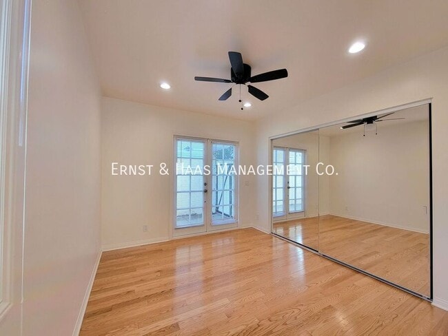 Building Photo - 3735 Cerritos Ave