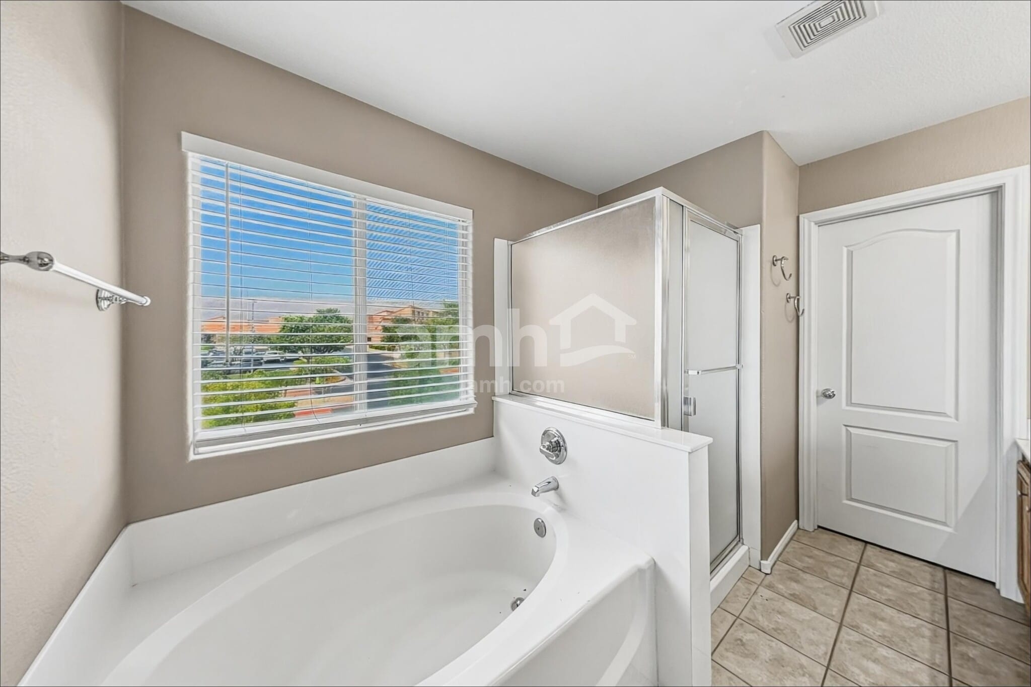 Building Photo - 3387 Antique Rose Dr