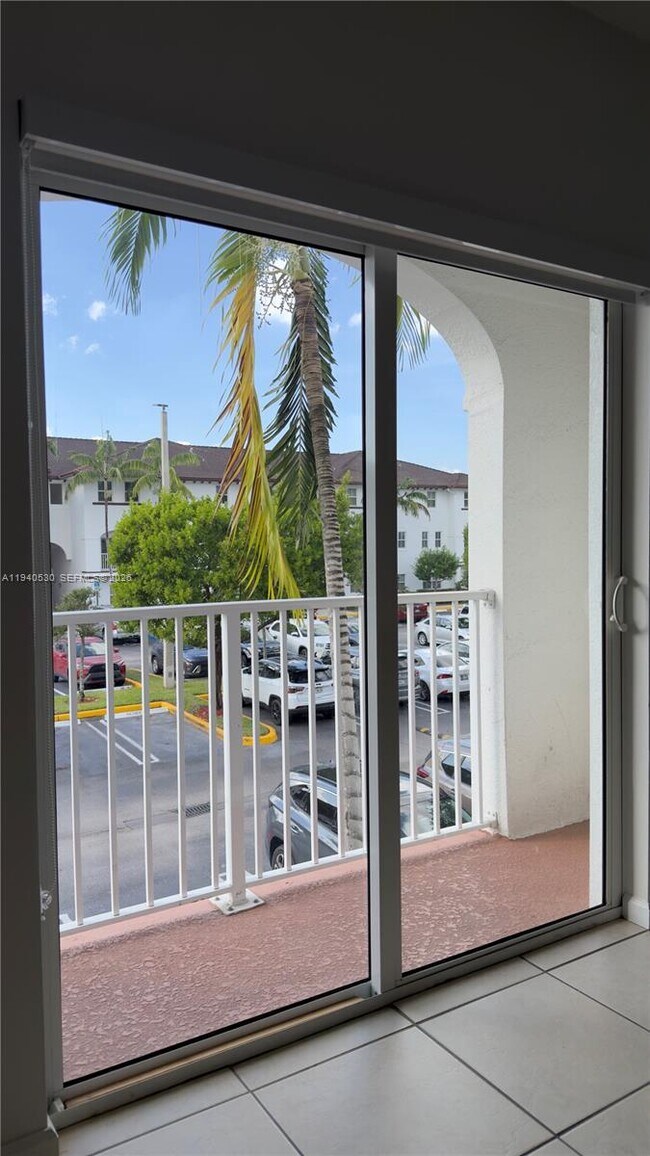 Building Photo - 8800 NW 97th Ave