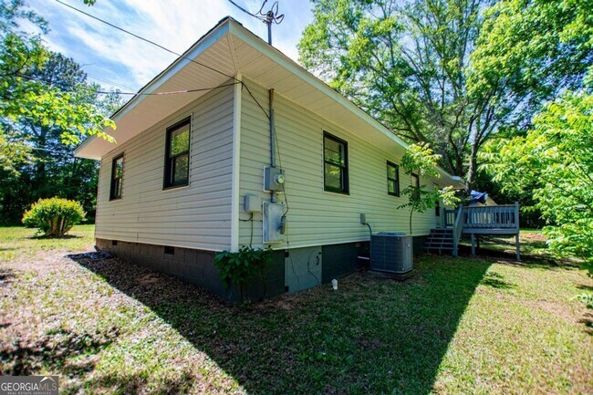 Building Photo - 801 Bowdon Tyus Rd