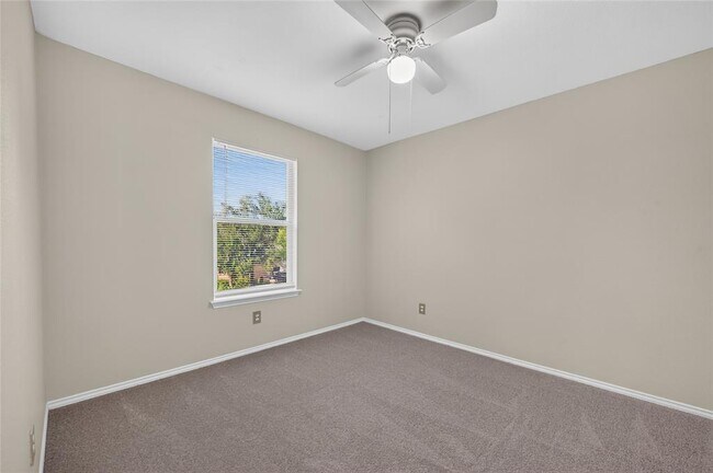 Building Photo - 13636 Merseyside Dr