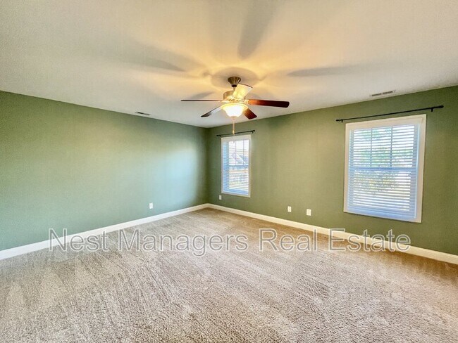 Building Photo - 211 Executive Dr