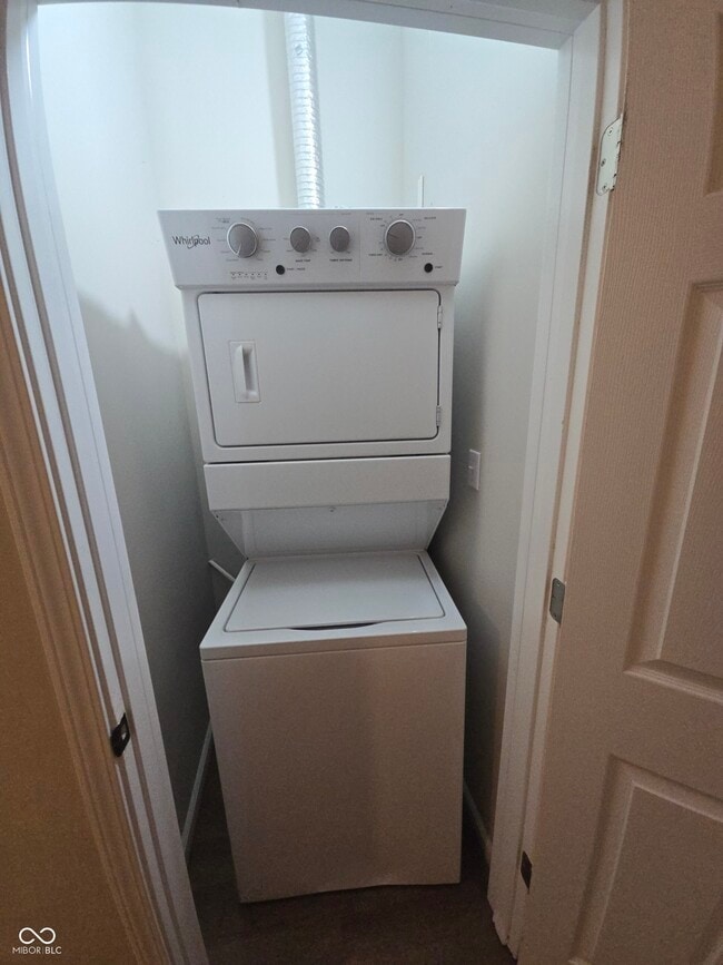 Building Photo - 1728 N Delaware St