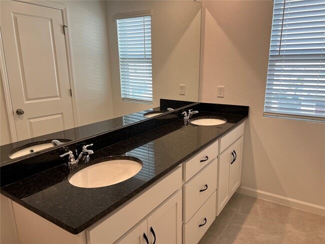 Building Photo - 9055 Beach Tea Wy