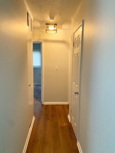 Building Photo - 3668 Tiffany Dr