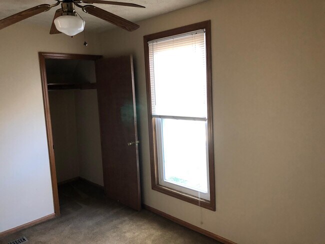 East Bedroom - 1104 Pennsylvania Ave