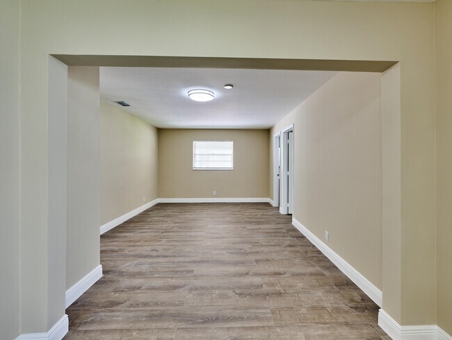 Building Photo - 2081 SW 13th Terrace