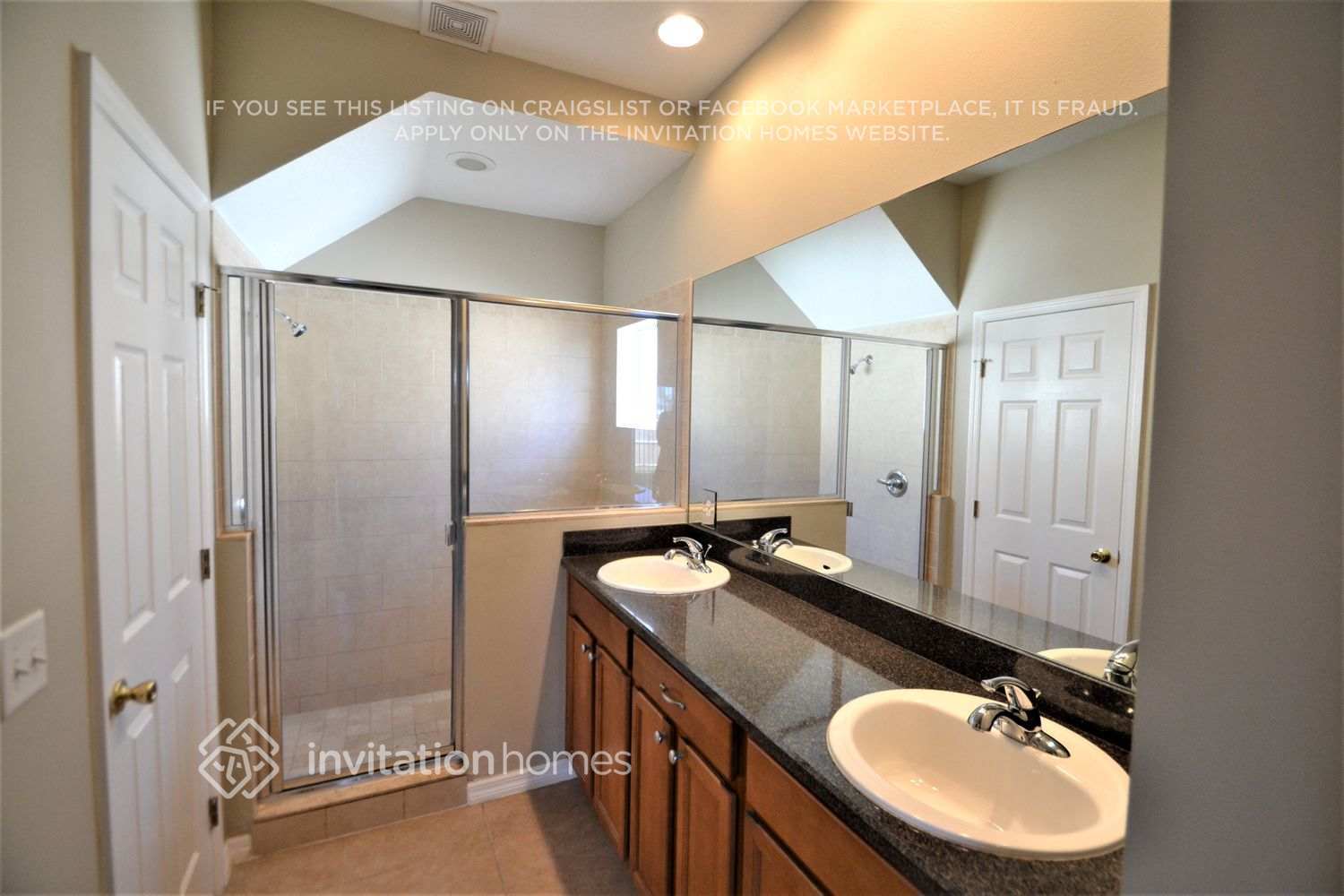 Building Photo - 551 Hibiscus Cove Dr