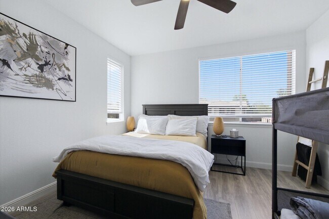Building Photo - 7009 E Acoma Dr