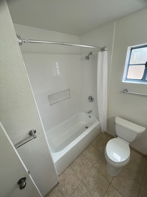 Building Photo - 2135 K Ave