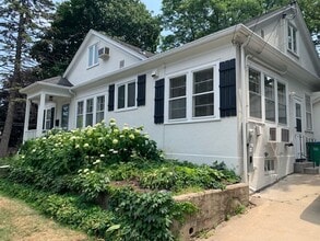 Building Photo - 4200 Brookside Ave