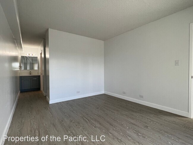 Building Photo - 1 br, 1.5 bath House - 1333 Heulu Street, ...