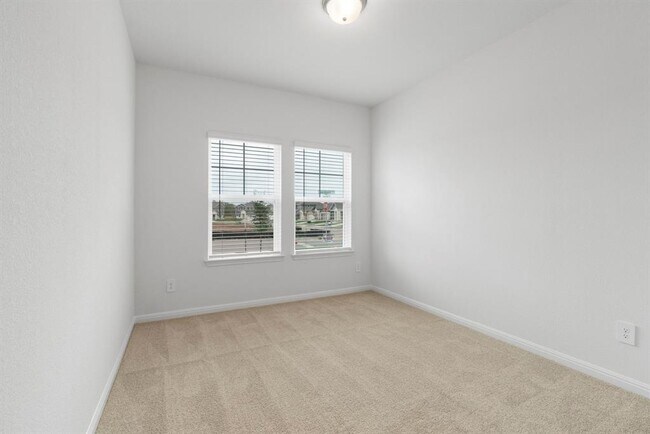 Building Photo - 104 Boondoggle Rdg