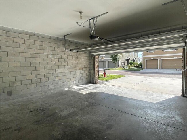 Building Photo - 3408 Seneca Club Loop