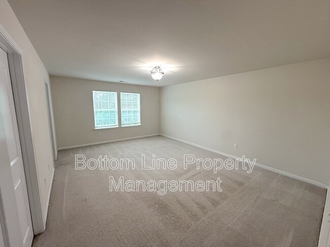 Building Photo - 729 Willshire Falls Dr