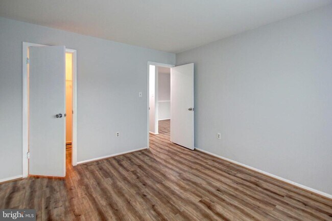 Building Photo - 5351 Smooth Meadow Way