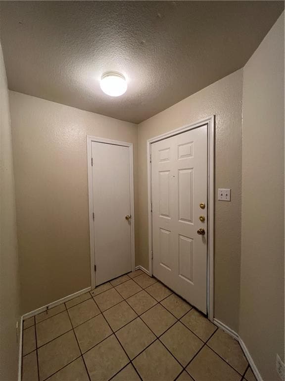 Building Photo - 1033 Christopher Ave