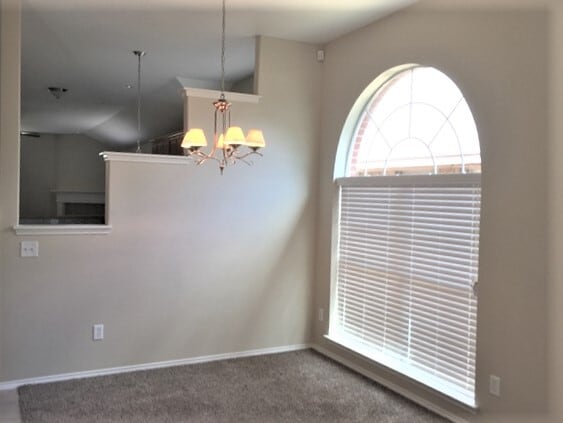 Building Photo - 8963 River Falls Dr