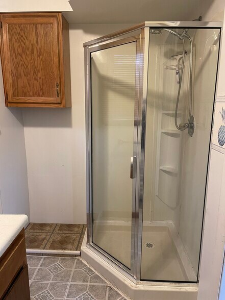Bathroom Shower - 203 23rd St NW