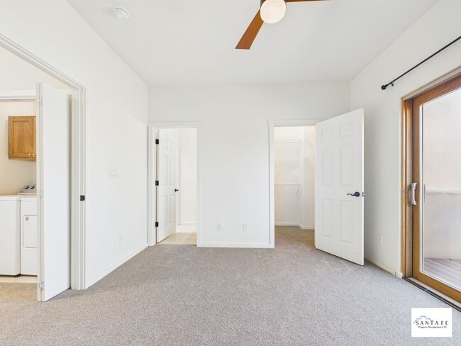 Building Photo - Two Level Townhouse Available February 1, 2026