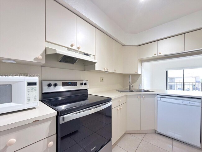 Building Photo - 8500 NW 8th St