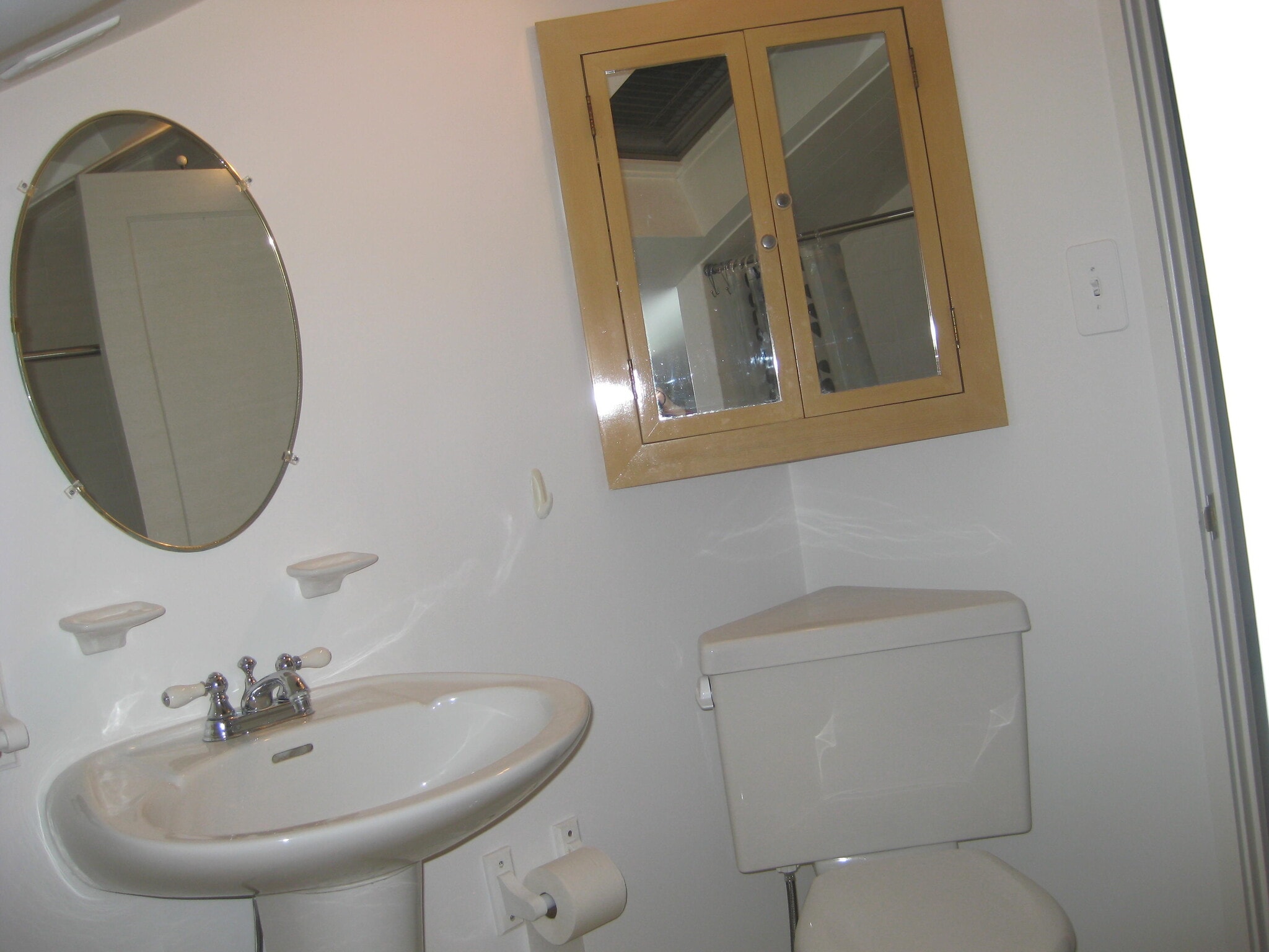 Building Photo - 300 Inman Terrace