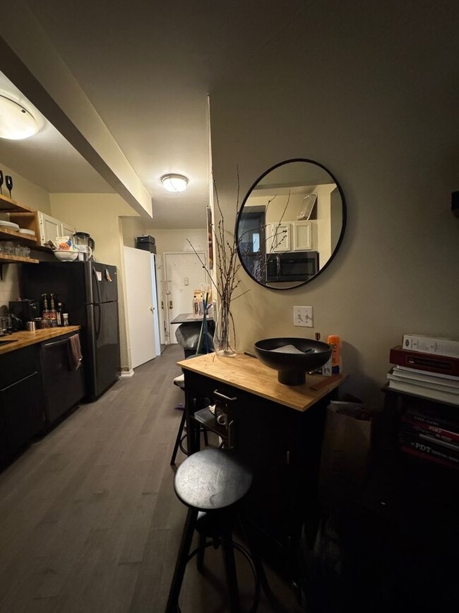 Building Photo - 80 St Nicholas Ave