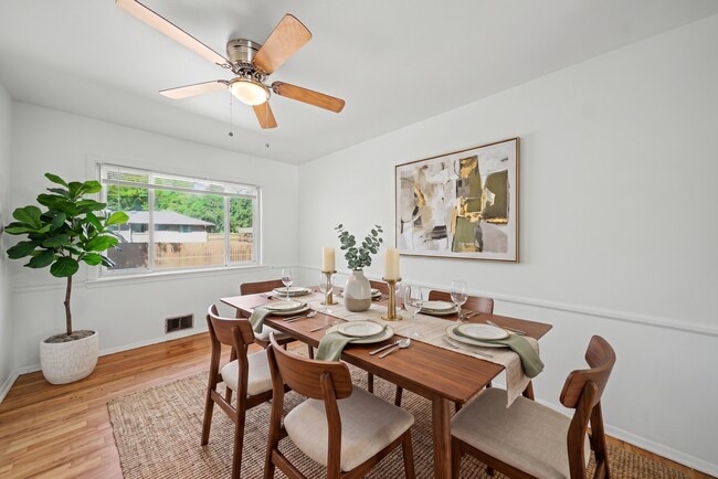 Building Photo - 2303 Braun Ct