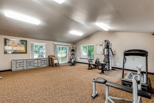 Building Photo - Parkmeadow Apartments
