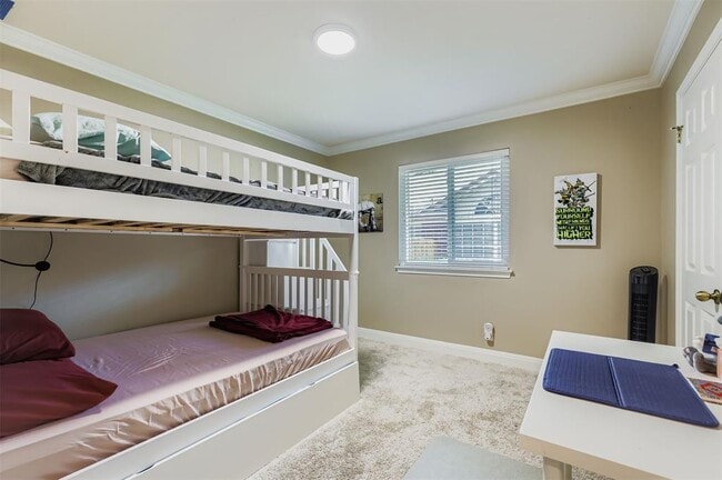 Building Photo - 1809 Edelweiss Dr