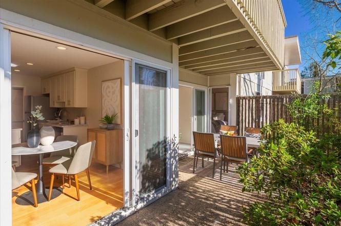 Building Photo - 280 Easy St