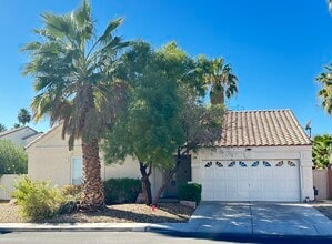 Building Photo - 351 Promontory Dr